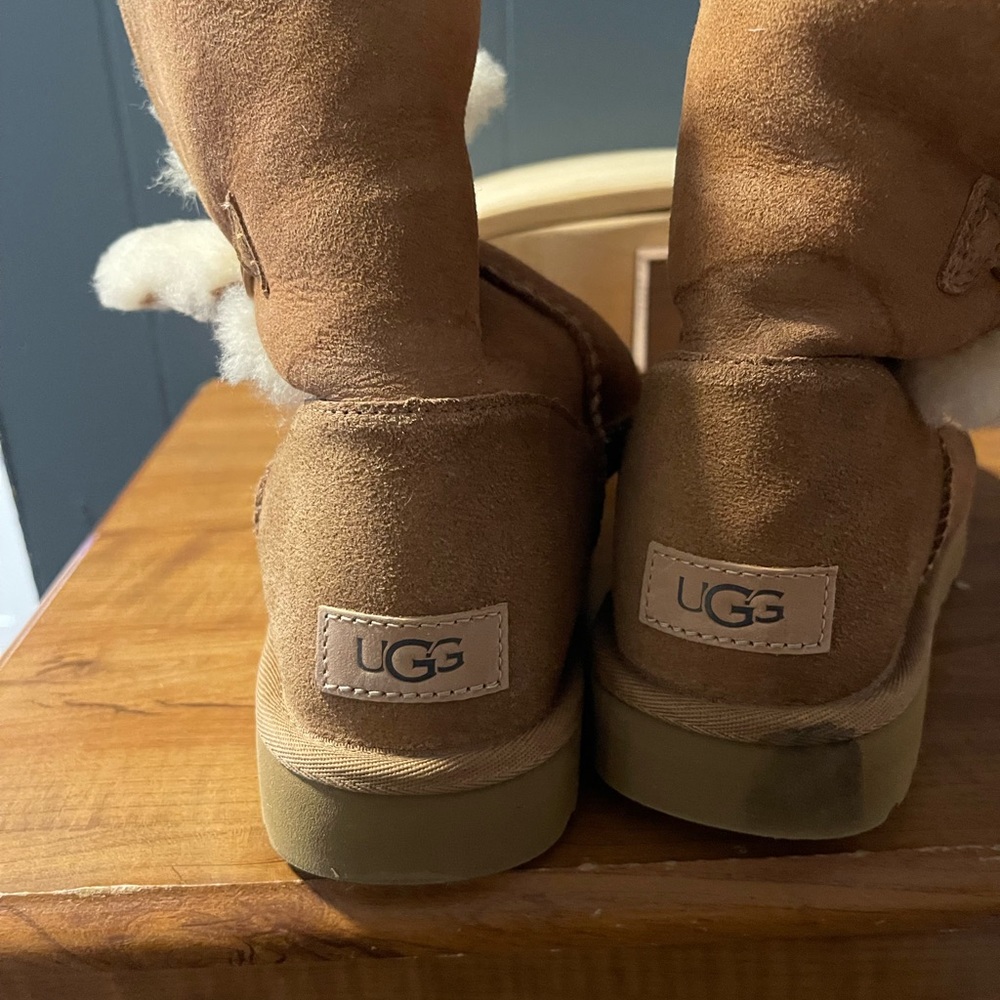Ugh Womens boots